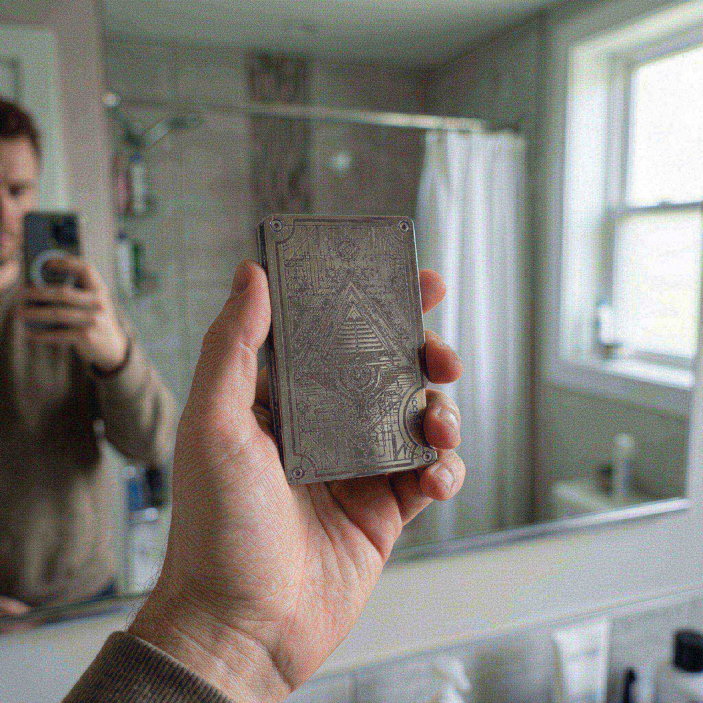 Moxxley MX-318 slim metal credit card holder – 316 stainless steel minimalist wallet with money clip