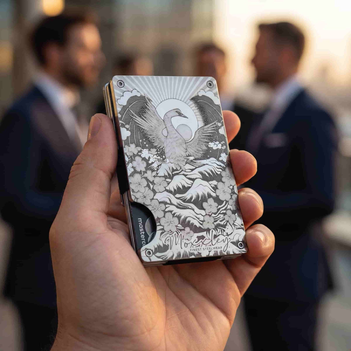 Moxxley MX-112 slim metal credit card holder – 316 stainless steel minimalist wallet with money clip