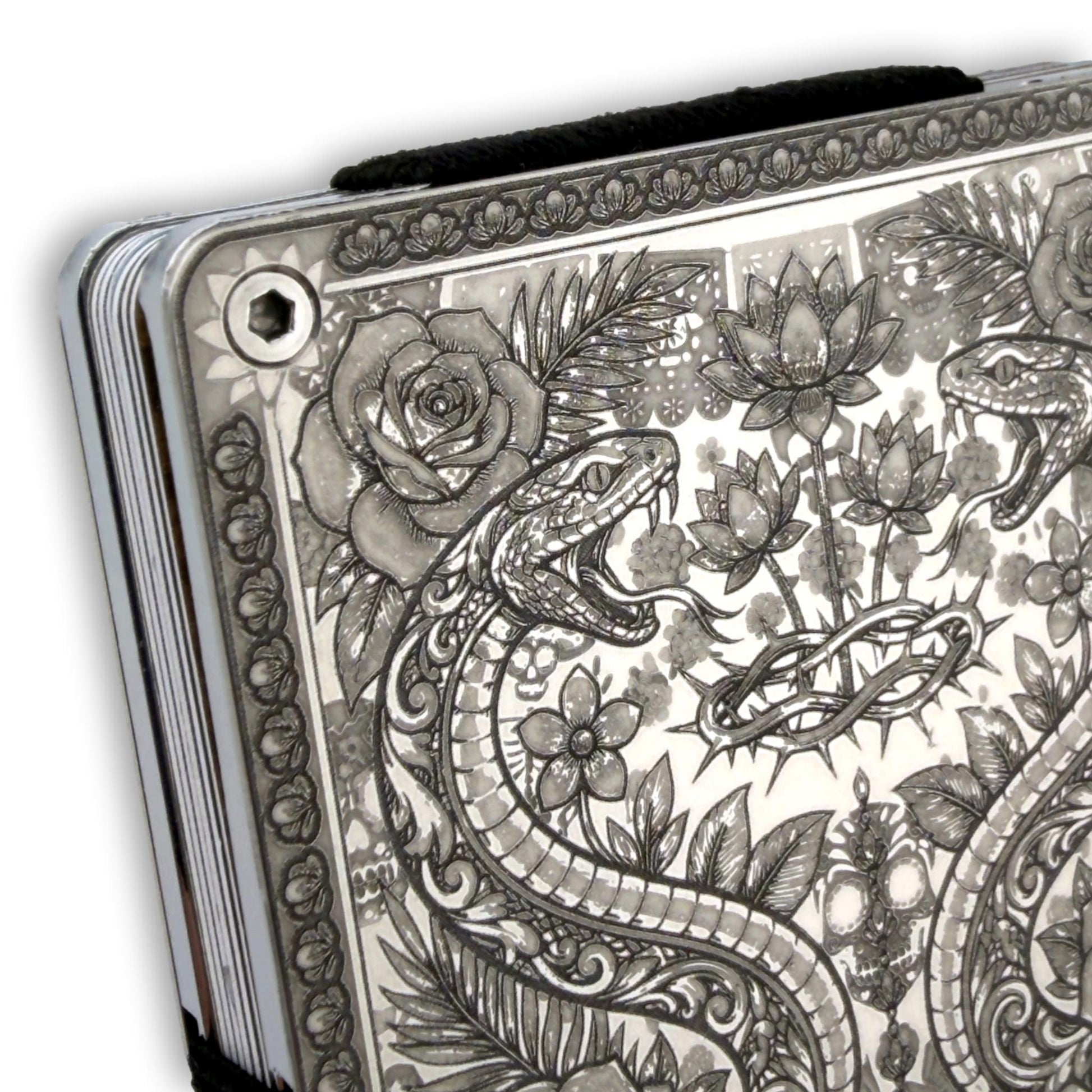 Moxxley MX-405 stainless steel card holder – engraving close-up detail (back)