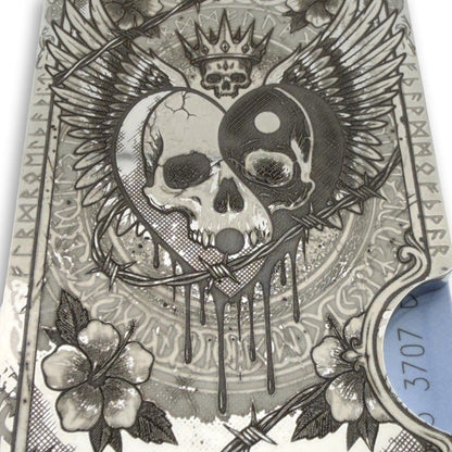 Moxxley MX-406 engraved credit card holder – tattoo design close-up detail (front)