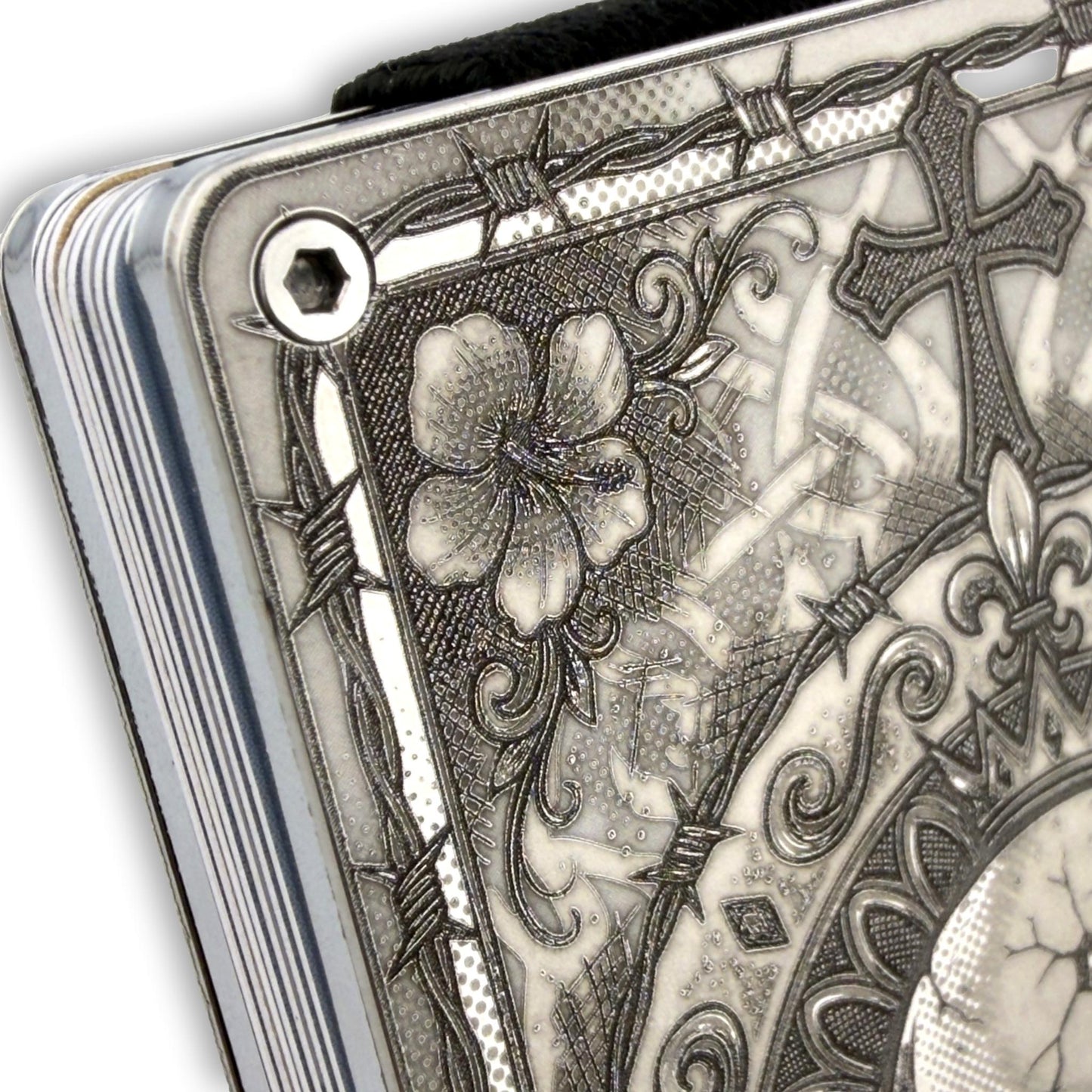 Moxxley MX-406 stainless steel card holder – engraving close-up detail (back)