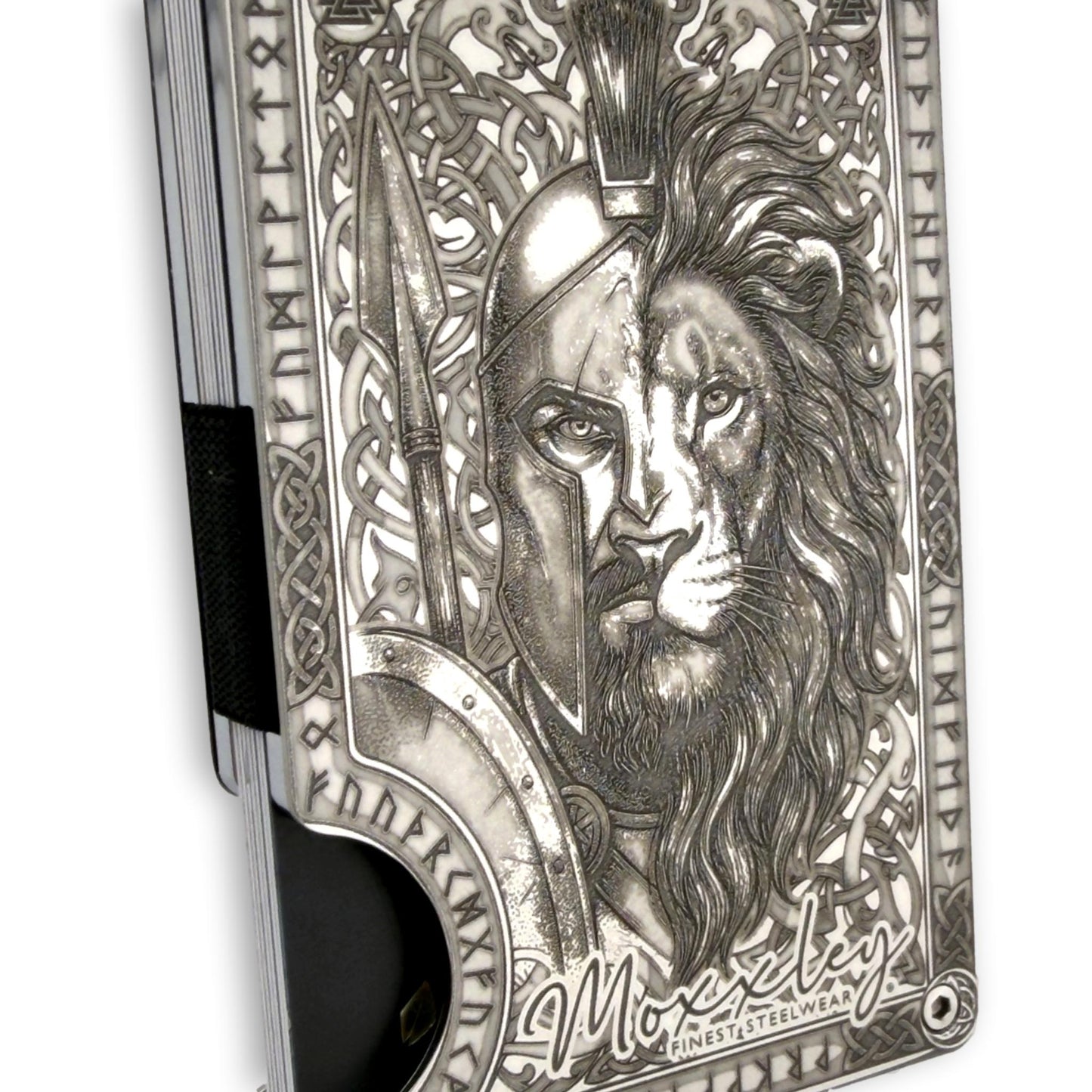 Moxxley MX-413 engraved credit card holder – tattoo design close-up detail (front)