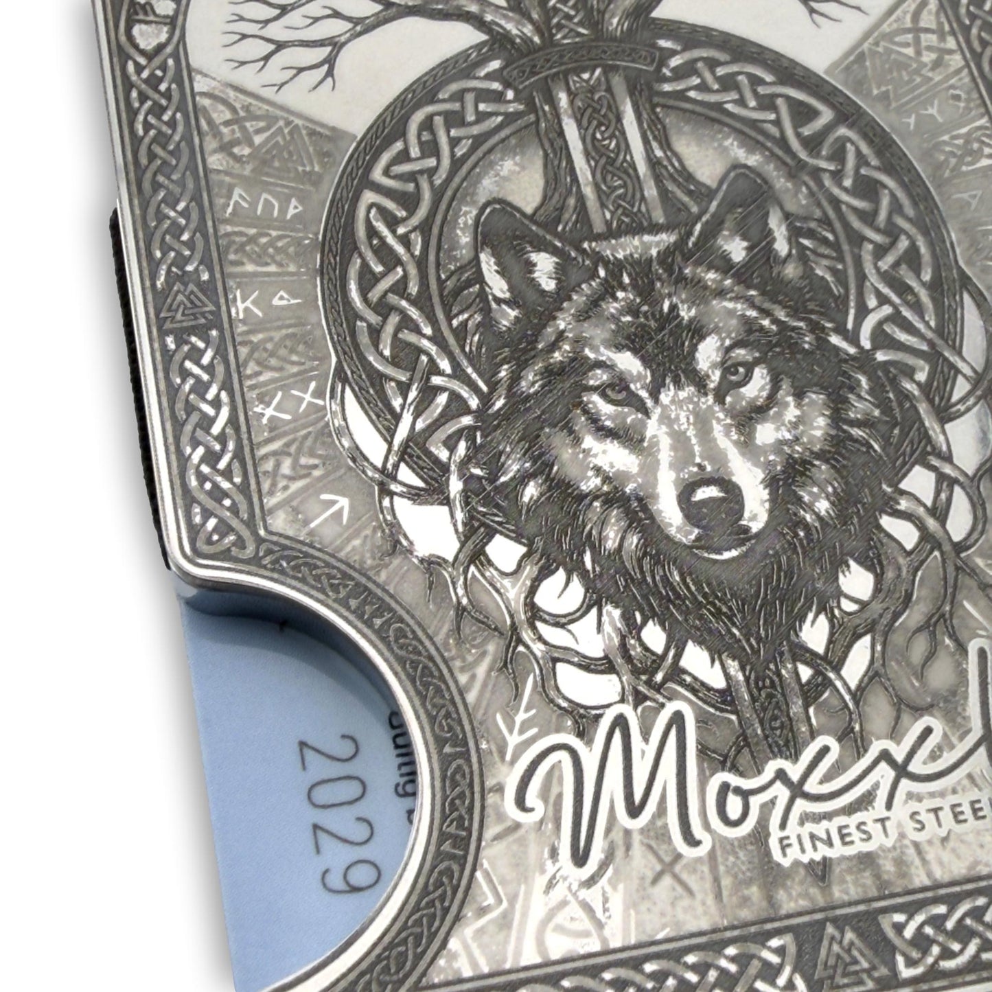 Moxxley MX-414 stainless steel card holder – engraving close-up detail (back)