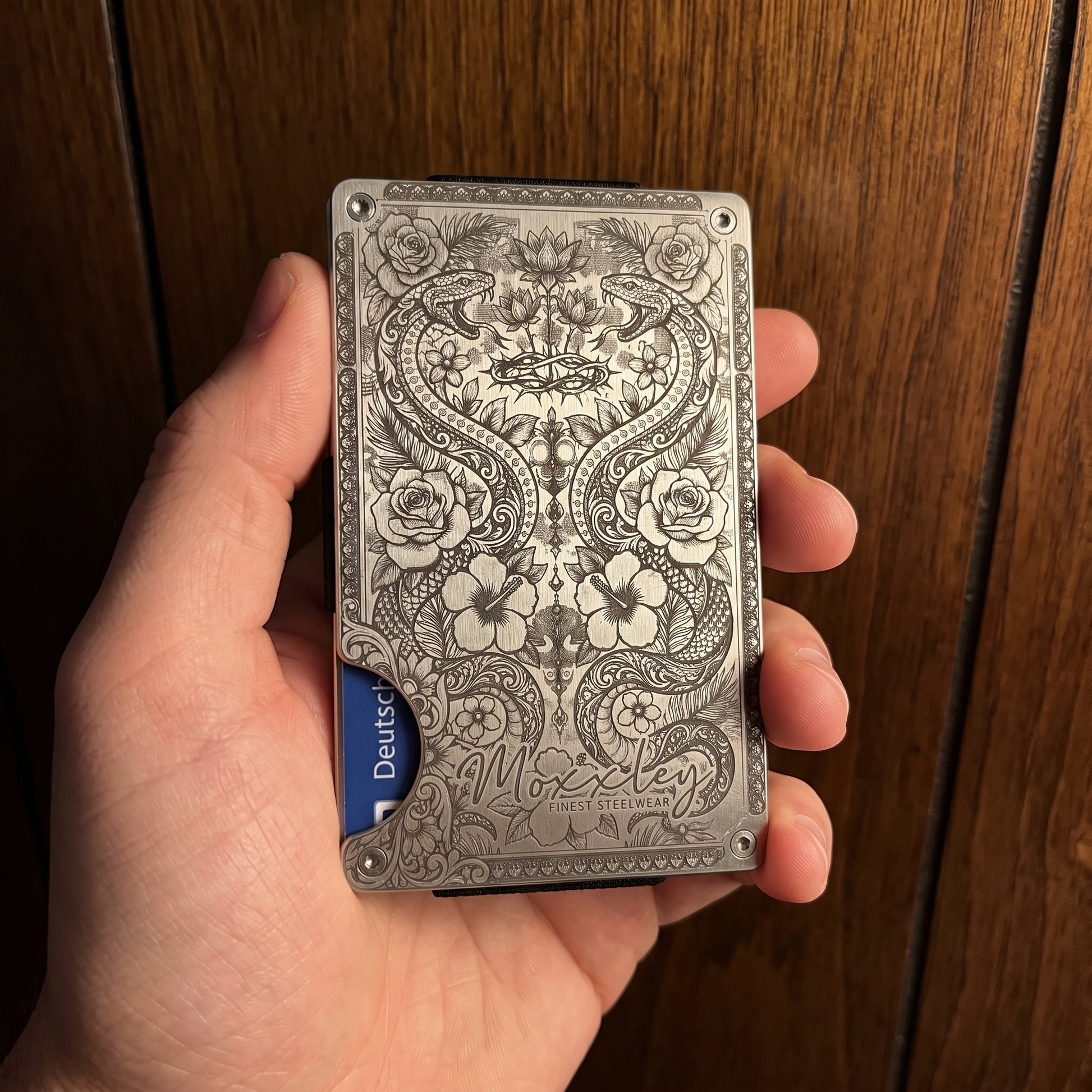 Moxxley MX-405 minimalist metal card holder – slim wallet, gift for men