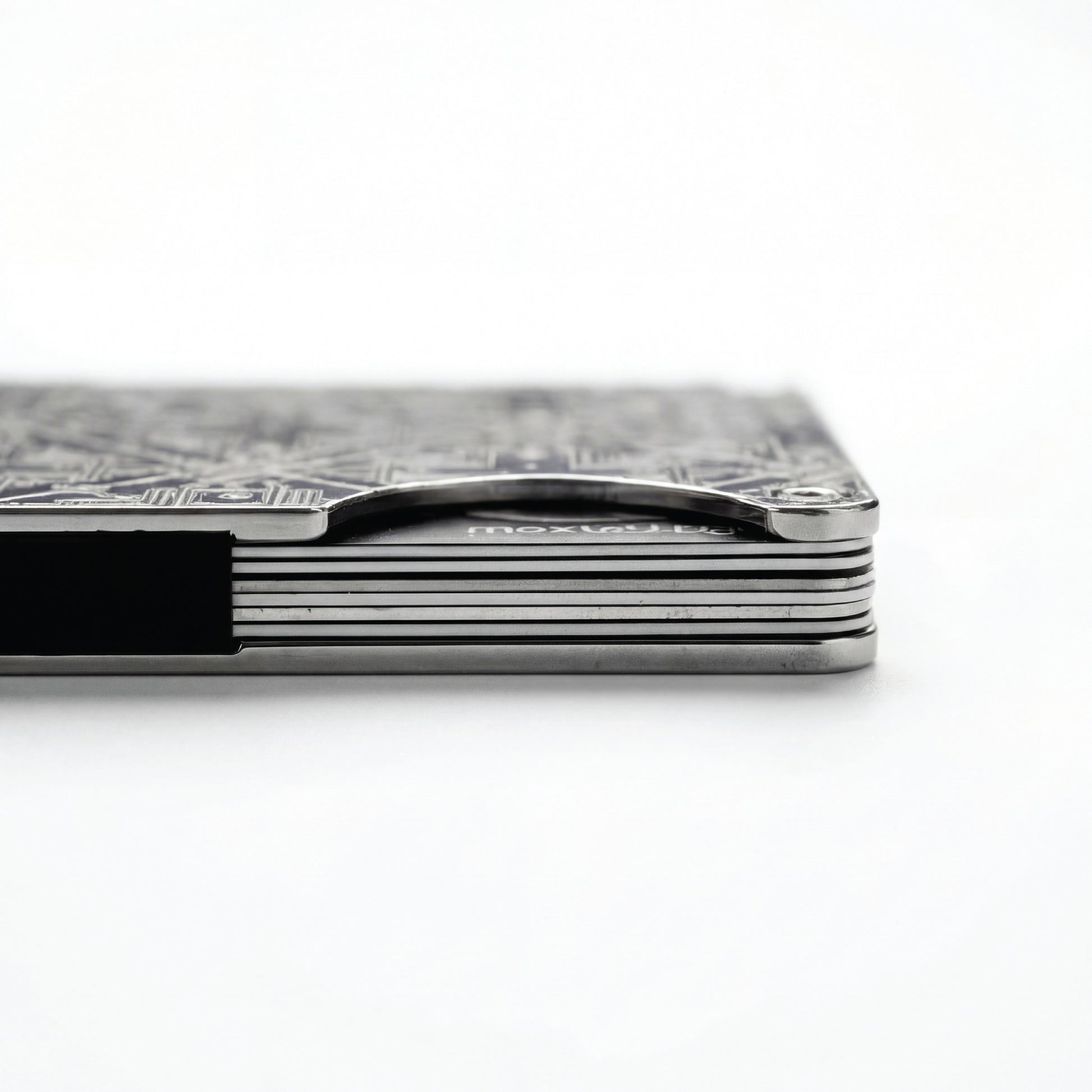 Moxxley MX-304 slim metal credit card holder – 316 stainless steel minimalist wallet