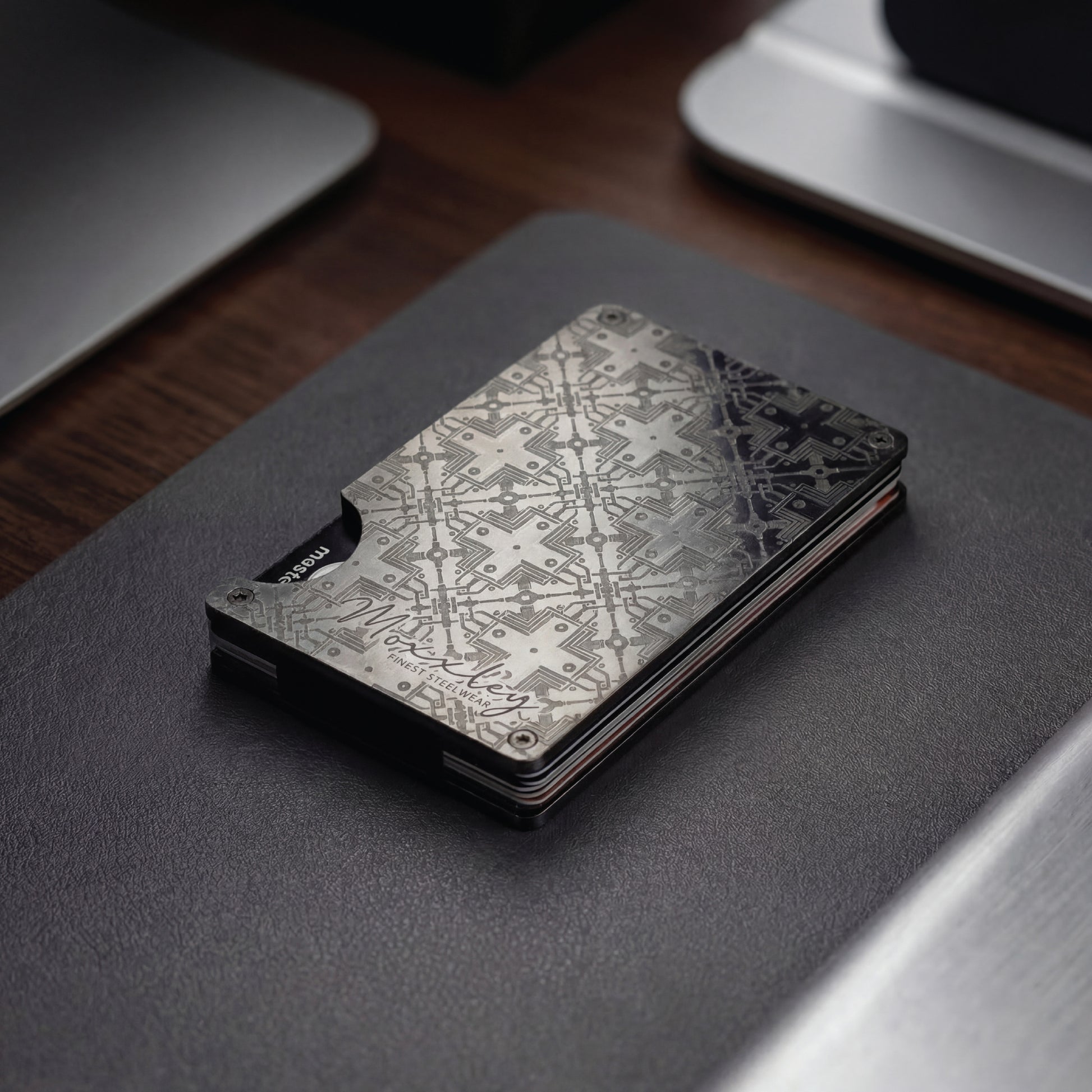 Moxxley MX-304 slim metal credit card holder – 316 stainless steel minimalist wallet