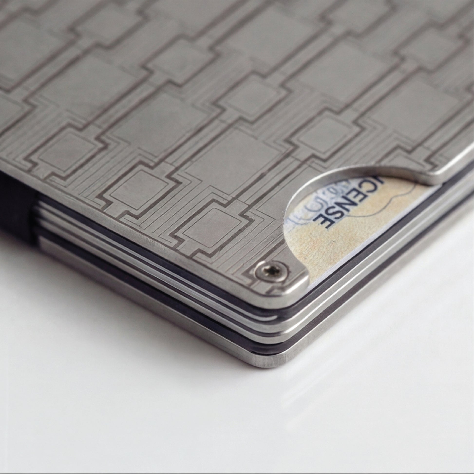 Moxxley MX-306 slim metal credit card holder – 316 stainless steel minimalist wallet