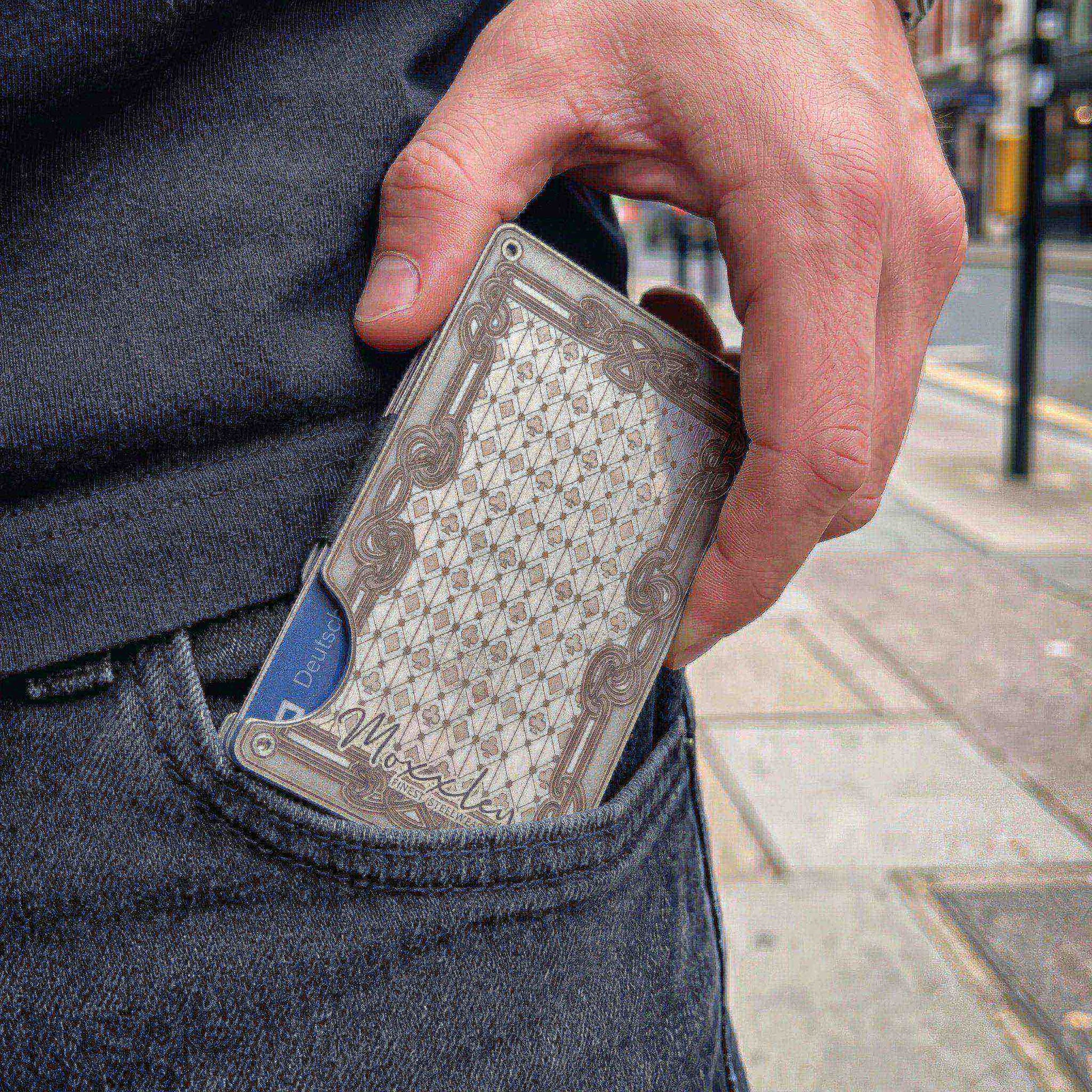Moxxley MX-339 metal credit card holder – slim stainless steel wallet with money clip, playing-card design