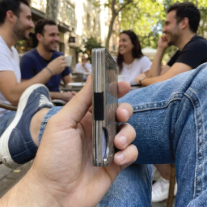 Moxxley MX-342 metal credit card holder – slim stainless steel wallet with money clip, playing-card design