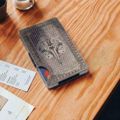 Moxxley MX-342 metal credit card holder – slim stainless steel wallet with money clip, playing-card design