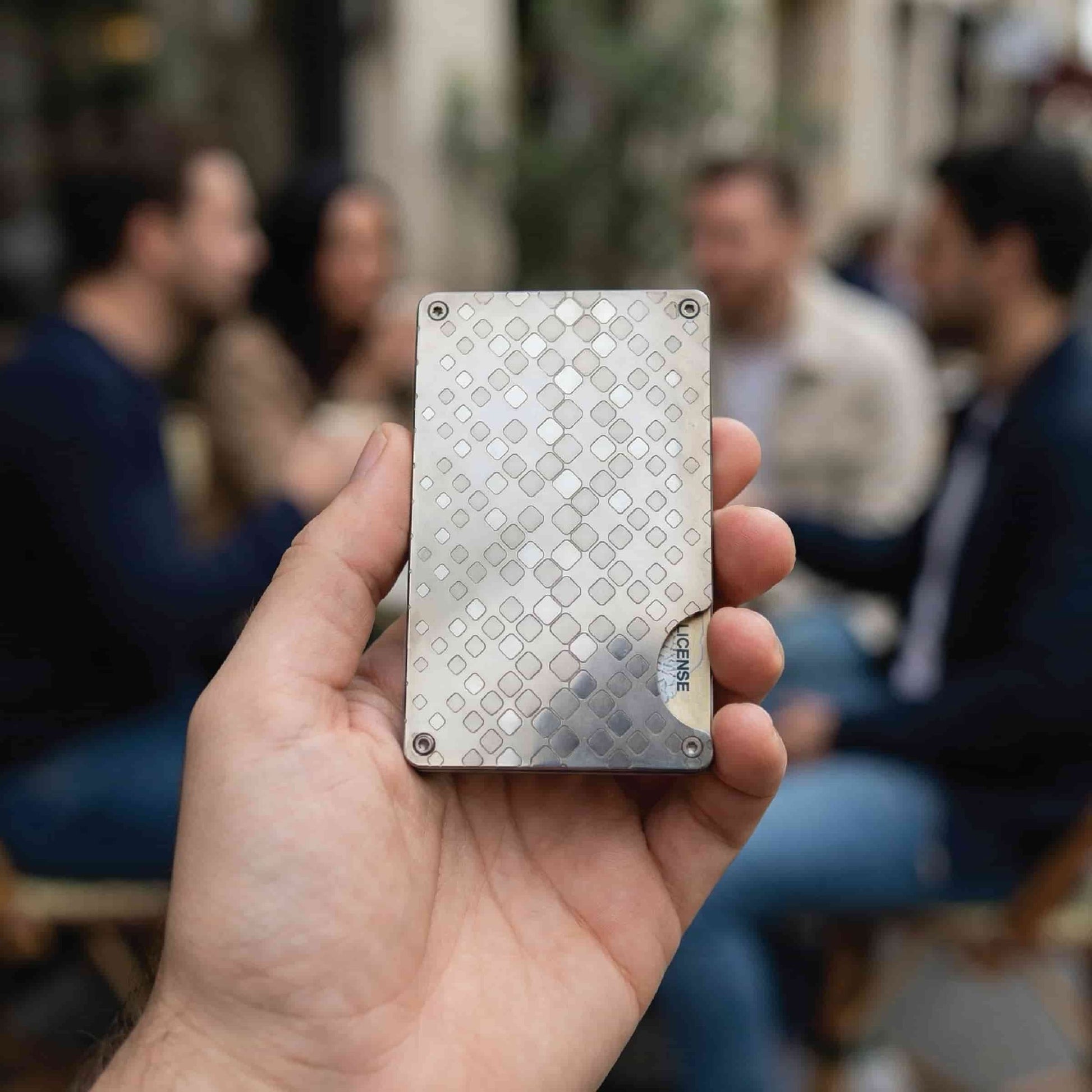 Moxxley MX-301 slim metal credit card holder – 316 stainless steel minimalist wallet with money clip