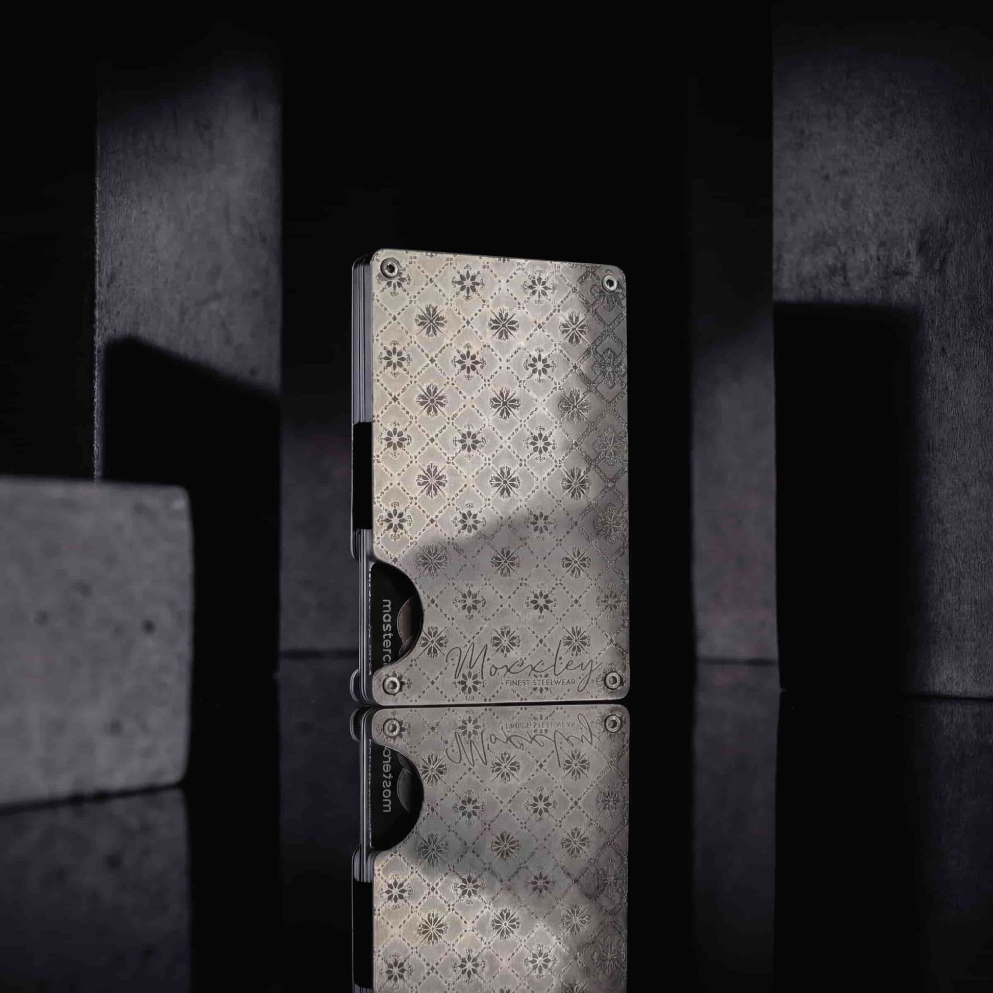 Moxxley MX-302 slim metal credit card holder – 316 stainless steel minimalist wallet with money clip